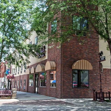 Shenandoah Inn & Suites Buitenkant foto
