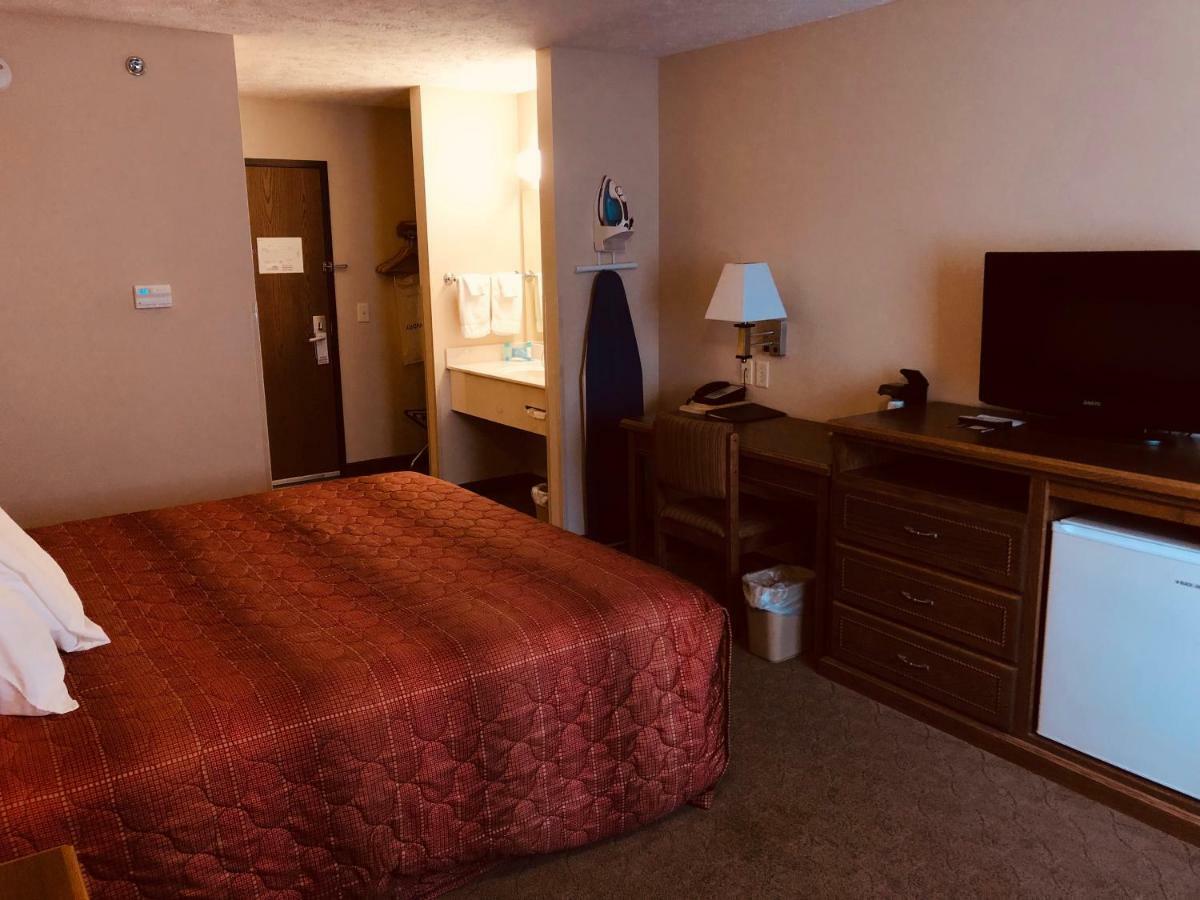 Shenandoah Inn & Suites Buitenkant foto