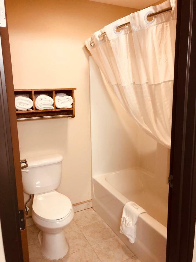 Shenandoah Inn & Suites Buitenkant foto