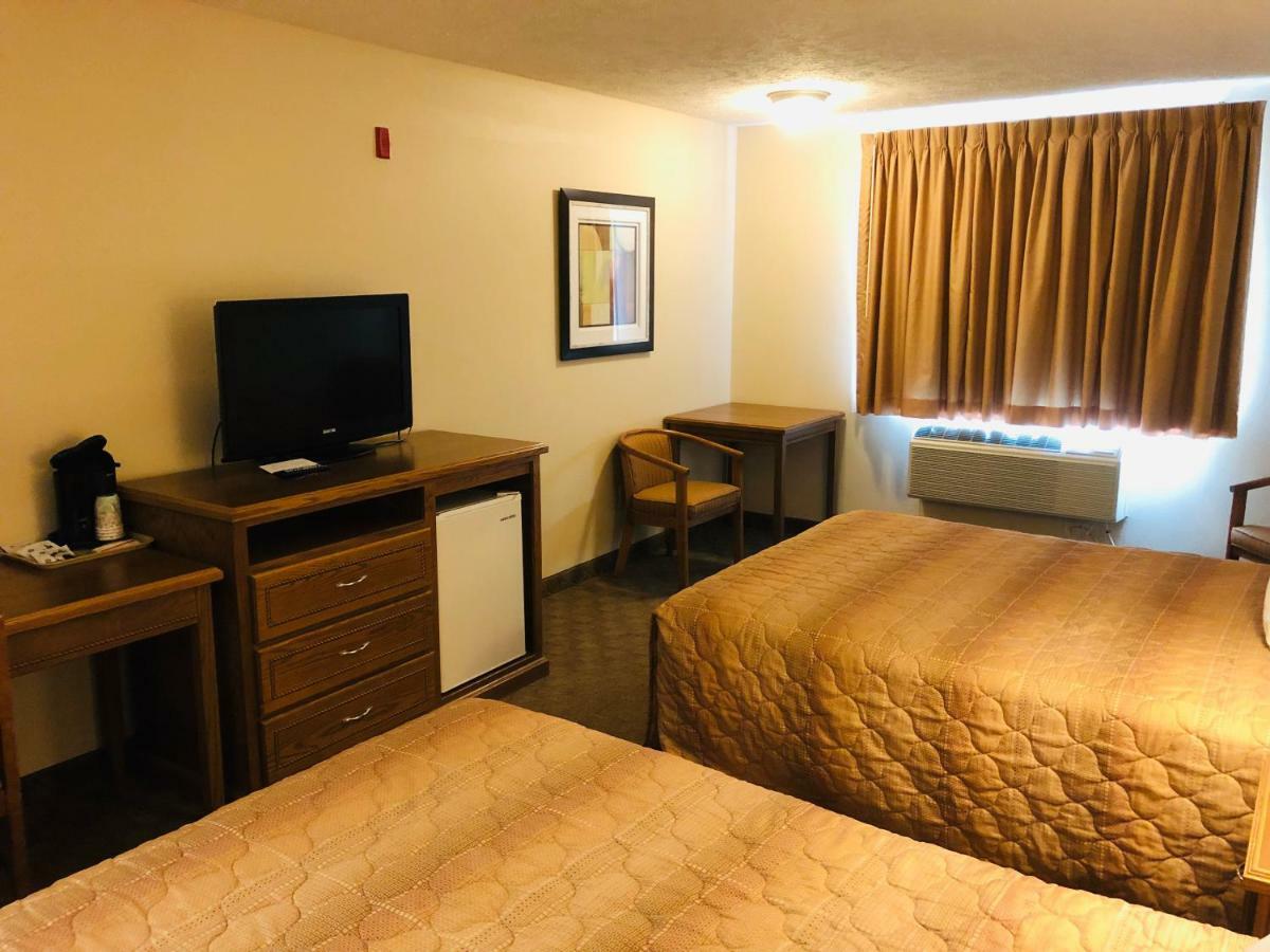 Shenandoah Inn & Suites Buitenkant foto